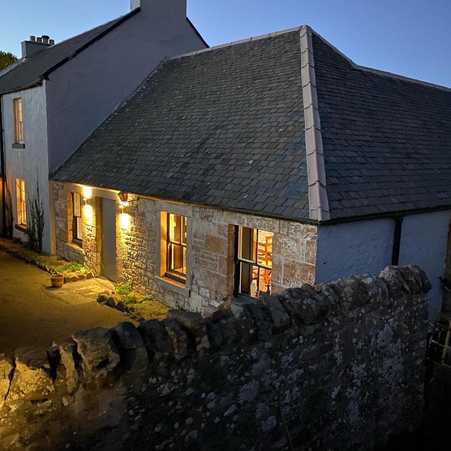 The Juniperlea Inn Pathhead Exterior foto